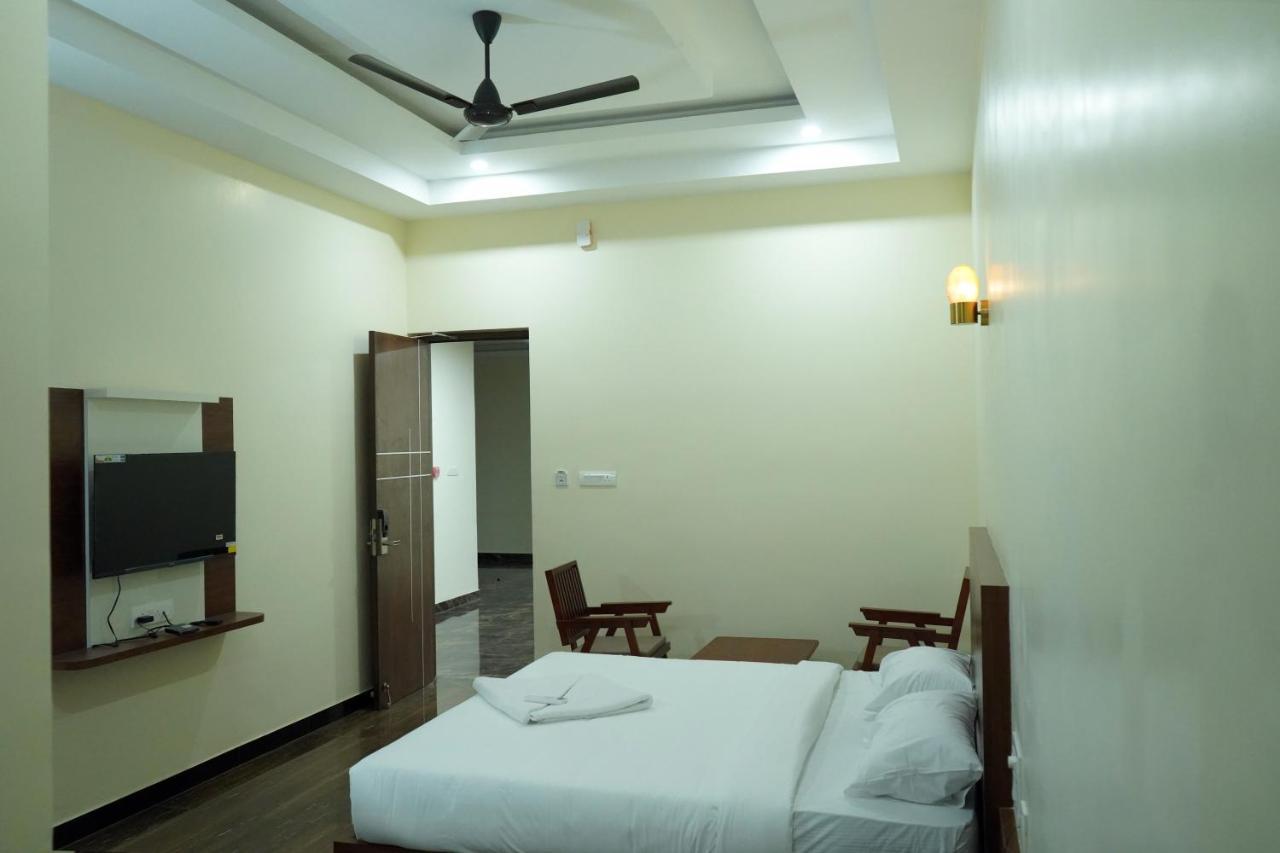 Hotel Nivetha Inn Coimbatore Ngoại thất bức ảnh